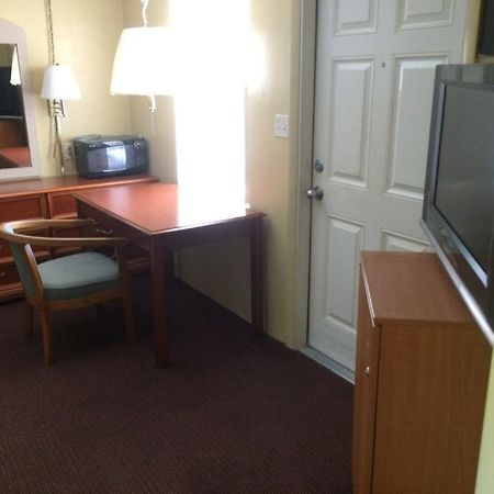 Travelers Inn Okeechobee Eksteriør bilde